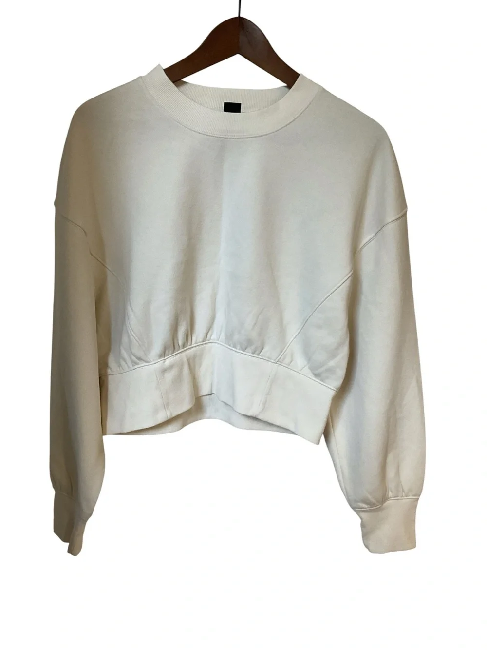 Wild Fable Cream Cropped Sweatshirt Minimalist Sweatshirt - Picture 5 of 6